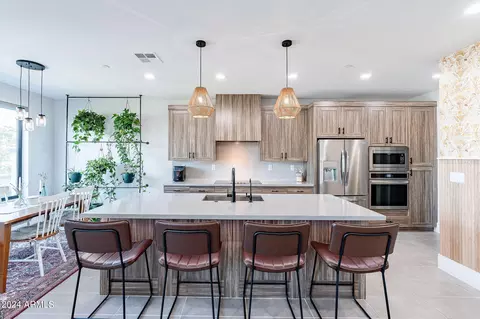 Kitchen - 142 E Hearne Way, Gilbert, AZ 85234 photo 1 of 4