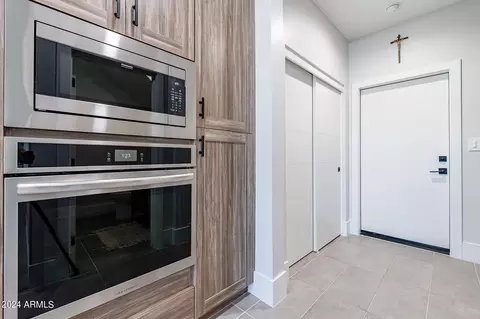Entry Way - 142 E Hearne Way, Gilbert, AZ 85234 photo 1 of 2