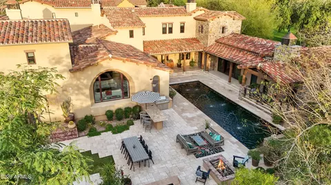 10244 E Windrunner Dr, Scottsdale, AZ 85255