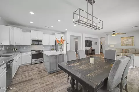 Dining - 2733 E Rakestraw Ln, Gilbert, AZ 85298 photo 1 of 1