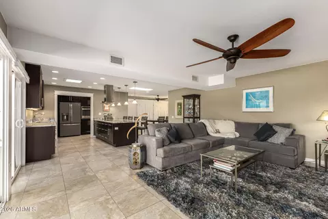 10818 W Santa Fe Dr, Sun City, AZ 85351