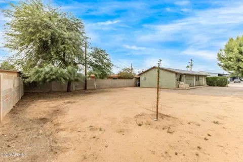 2621 E Brill St, Phoenix, AZ 85008 photo 10