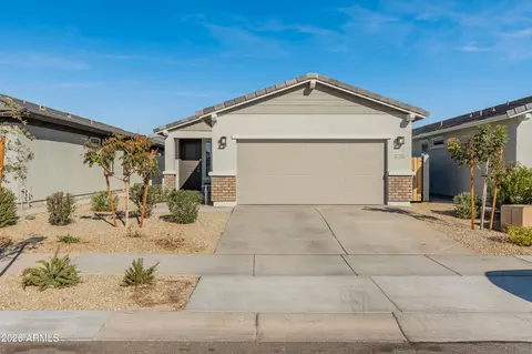 17352 W Country Club Ter, Surprise, AZ 85387