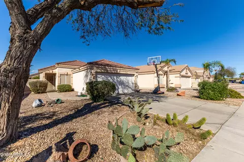 11340 W Madisen Ellise Dr, Surprise, AZ 85378
