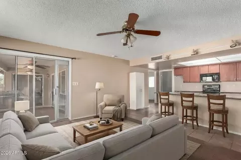 4722 E Wintu Way, Phoenix, AZ 85044 photo 4