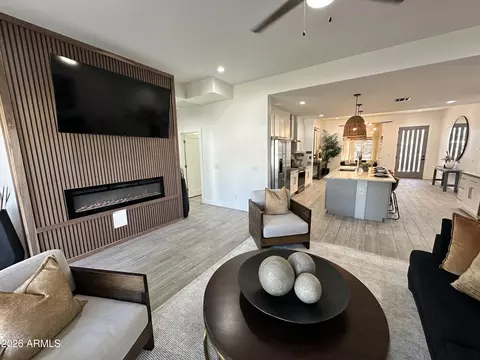 Living - 1224 E Hayward Ave, Phoenix, AZ 85020 photo 2 of 18
