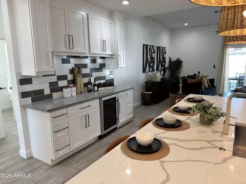 Kitchen - 1224 E Hayward Ave, Phoenix, AZ 85020 photo 9 of 19