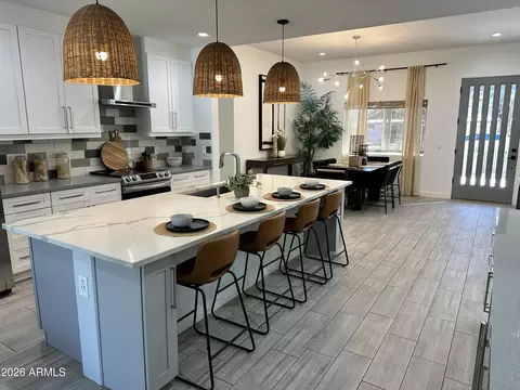 Kitchen - 1224 E Hayward Ave, Phoenix, AZ 85020 photo 5 of 19