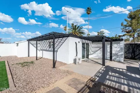 Exterior - 1224 E Hayward Ave, Phoenix, AZ 85020 photo 18 of 23