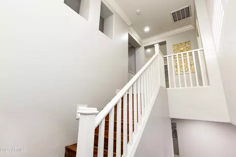 Entry Way - 1507 E Bluebird Ct, Gilbert, AZ 85297 photo 4 of 11