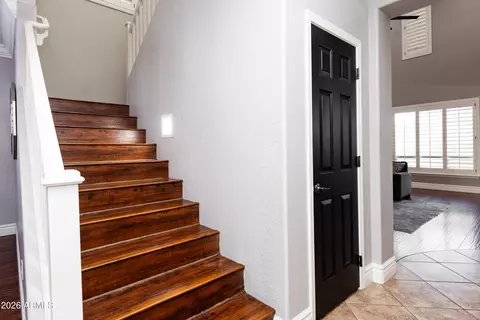 Entry Way - 1507 E Bluebird Ct, Gilbert, AZ 85297 photo 2 of 11