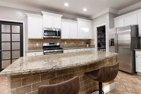 Kitchen - 1507 E Bluebird Ct, Gilbert, AZ 85297 photo 4 of 4