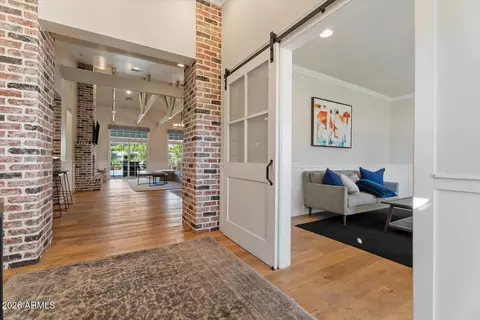 Entry Way - 3838 E Devonshire Ave, Phoenix, AZ 85018 photo 2 of 2