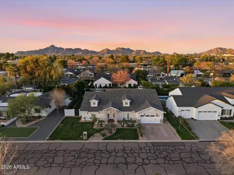 View/Area - 3838 E Devonshire Ave, Phoenix, AZ 85018 photo 1 of 3