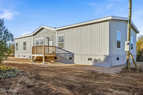 2146 Copper Rd, Clay Springs, AZ 85923