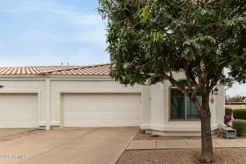 320 S 70th St #33, Mesa, AZ 85208
