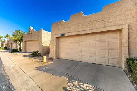 16447 N 29th Dr, Phoenix, AZ 85053 photo 2