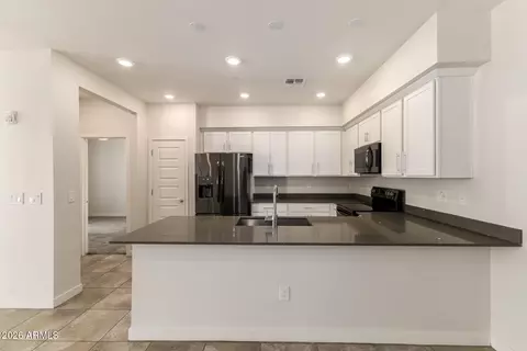 1861 E Frye Rd #101, Gilbert, AZ 85295