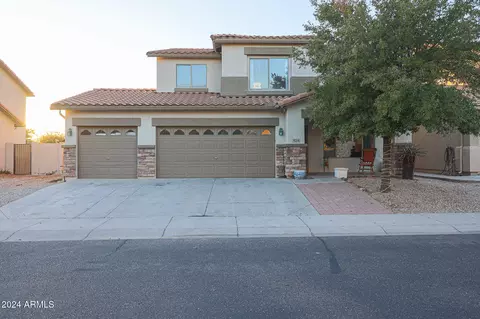 9214 S 35th Gln, Laveen, AZ 85339