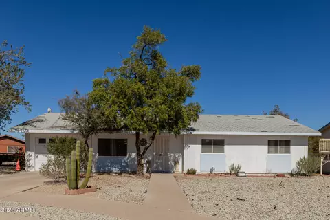 420 W 6th St, Ajo, AZ 85321