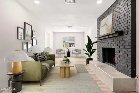 Living - 108 E Monte Way, Phoenix, AZ 85042 photo 8 of 8
