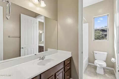 Bath - 8608 S 28th Pl, Phoenix, AZ 85042 photo 14 of 14