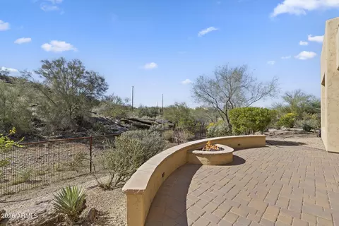 Exterior - 8608 S 28th Pl, Phoenix, AZ 85042 photo 9 of 21