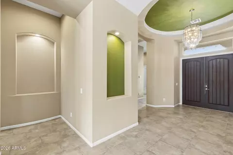 Entry Way - 8608 S 28th Pl, Phoenix, AZ 85042 photo 3 of 7