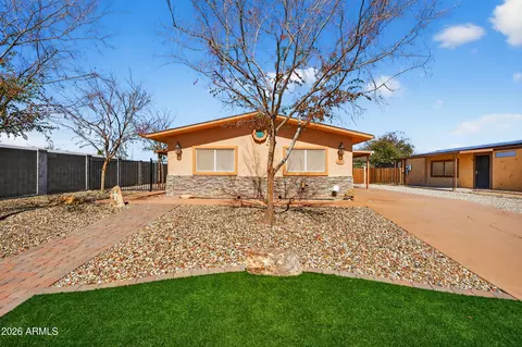 1820 E Grovers Ave, Phoenix, AZ 85022 photo 2