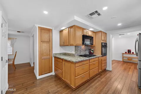 1820 E Grovers Ave, Phoenix, AZ 85022 photo 15