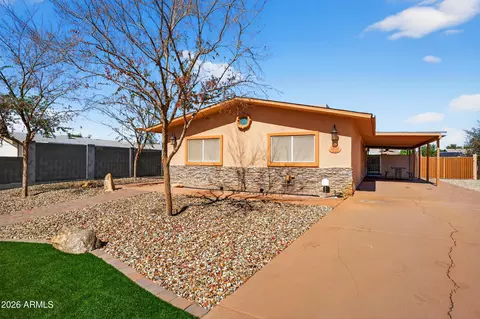 1820 E Grovers Ave, Phoenix, AZ 85022