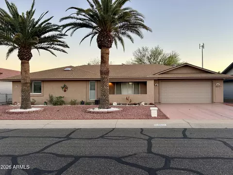 9831 W Wrangler Dr, Sun City, AZ 85373