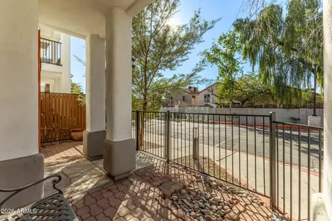 Exterior - 3150 E Beardsley Rd #1098, Phoenix, AZ 85050 photo 6 of 16