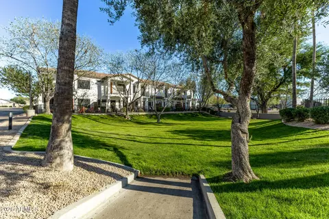 Exterior - 3150 E Beardsley Rd #1098, Phoenix, AZ 85050 photo 11 of 16
