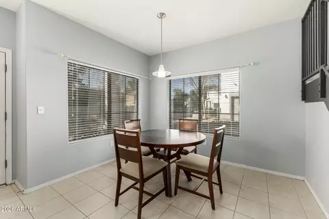 Dining - 3150 E Beardsley Rd #1098, Phoenix, AZ 85050 photo 3 of 3