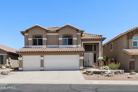 1018 E Silverwood Dr, Phoenix, AZ 85048