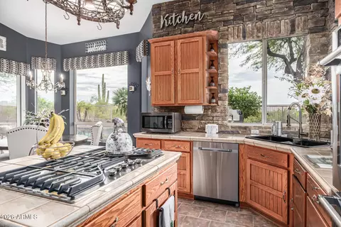 Kitchen - 7343 E Red Hawk St, Mesa, AZ 85207 photo 3 of 3