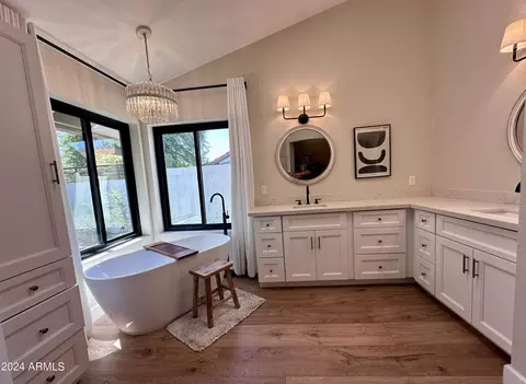 Bath - 7627 E Turquoise Ave, Scottsdale, AZ 85258 photo 1 of 3