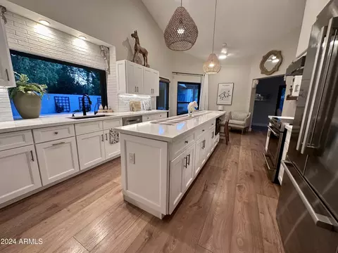 Kitchen - 7627 E Turquoise Ave, Scottsdale, AZ 85258 photo 1 of 4