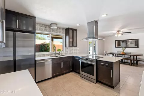 3444 E Windrose Dr, Phoenix, AZ 85032 photo 9