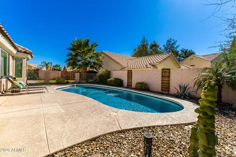 Exterior - 4101 E Morrow Dr, Phoenix, AZ 85050 photo 7 of 9
