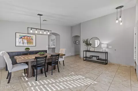 Dining - 14202 S 44th St, Phoenix, AZ 85044 photo 4 of 4