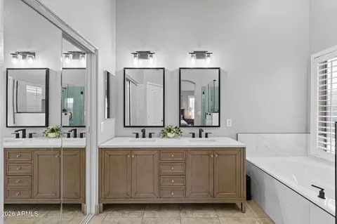 Bath - 14202 S 44th St, Phoenix, AZ 85044 photo 2 of 4