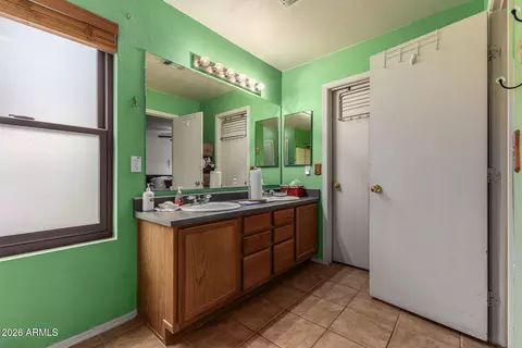 Bath - 11223 E Raleigh Ave, Mesa, AZ 85212 photo 2 of 3