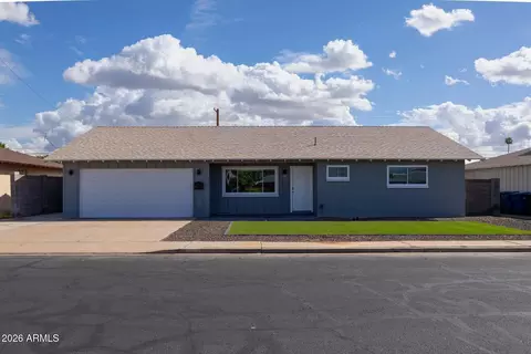 323 N Hunt Dr E, Mesa, AZ 85203