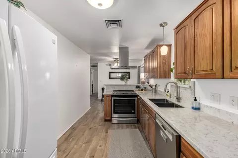 Kitchen - 1121 S Lawther Dr, Apache Junction, AZ 85120 photo 3 of 3