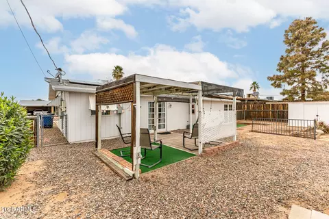Exterior - 1121 S Lawther Dr, Apache Junction, AZ 85120 photo 4 of 4