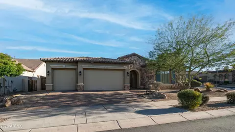 1606 W Silentcove Ln, Phoenix, AZ 85085