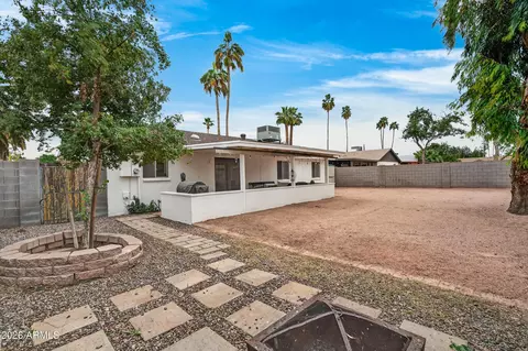 Exterior - 727 E Auburn Dr, Tempe, AZ 85283 photo 3 of 8