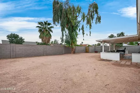Exterior - 727 E Auburn Dr, Tempe, AZ 85283 photo 6 of 8